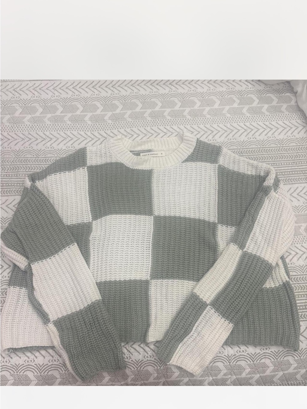 moon & madison Gray and Cream Checkerboard Crewneck Sweater